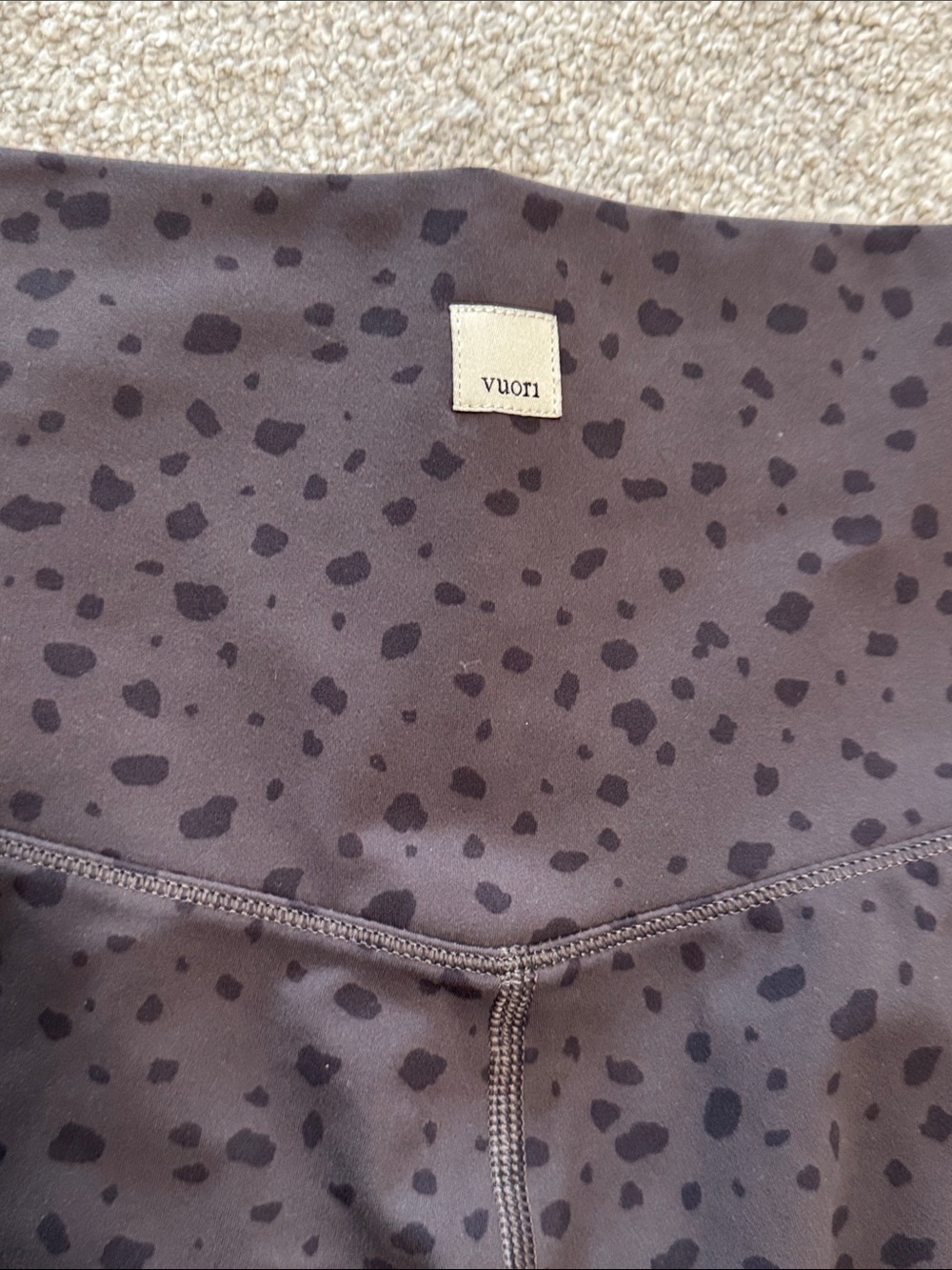Vuori High-Waist Bike Shorts - Picture 4 of 5